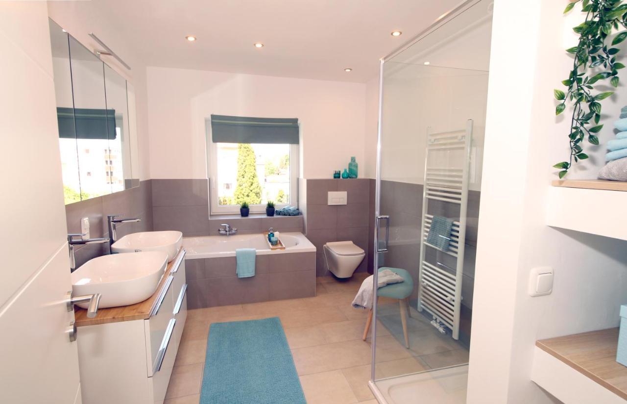 Ferienhaus Westermann, 4 Schlafzimmer, Waschmaschine, Trockner, Businesswohnung, Monteurzimmer Зальцгіттер Екстер'єр фото